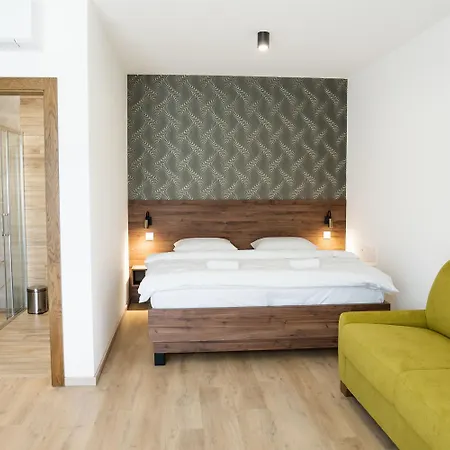 Hájenka Apartamento *