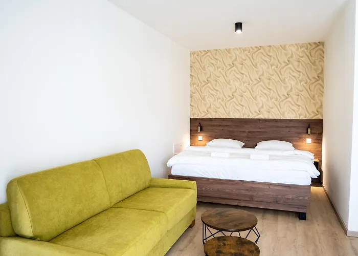 Hajenka * אוראביצה